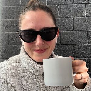 Meet your Posher, Samantha